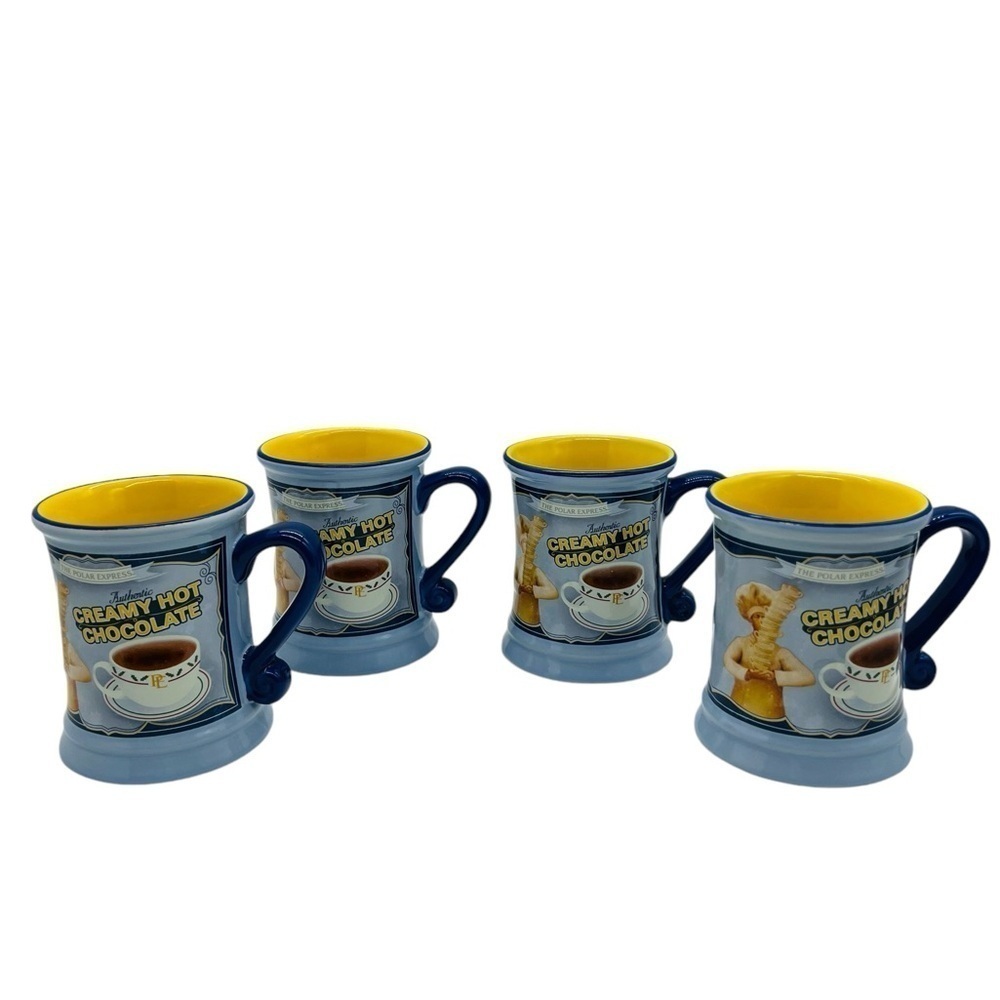 THE POLAR EXPRESS CREAMY HOT CHOCOLATE MUG SET OF 4 EUC